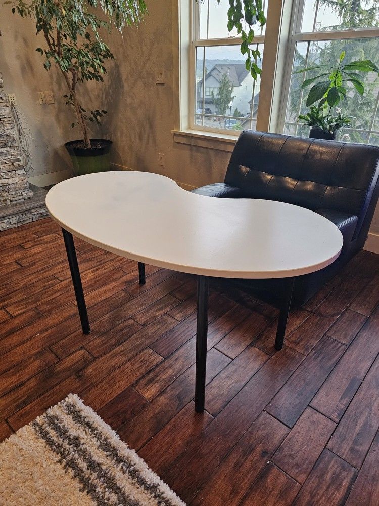 White Curved Table