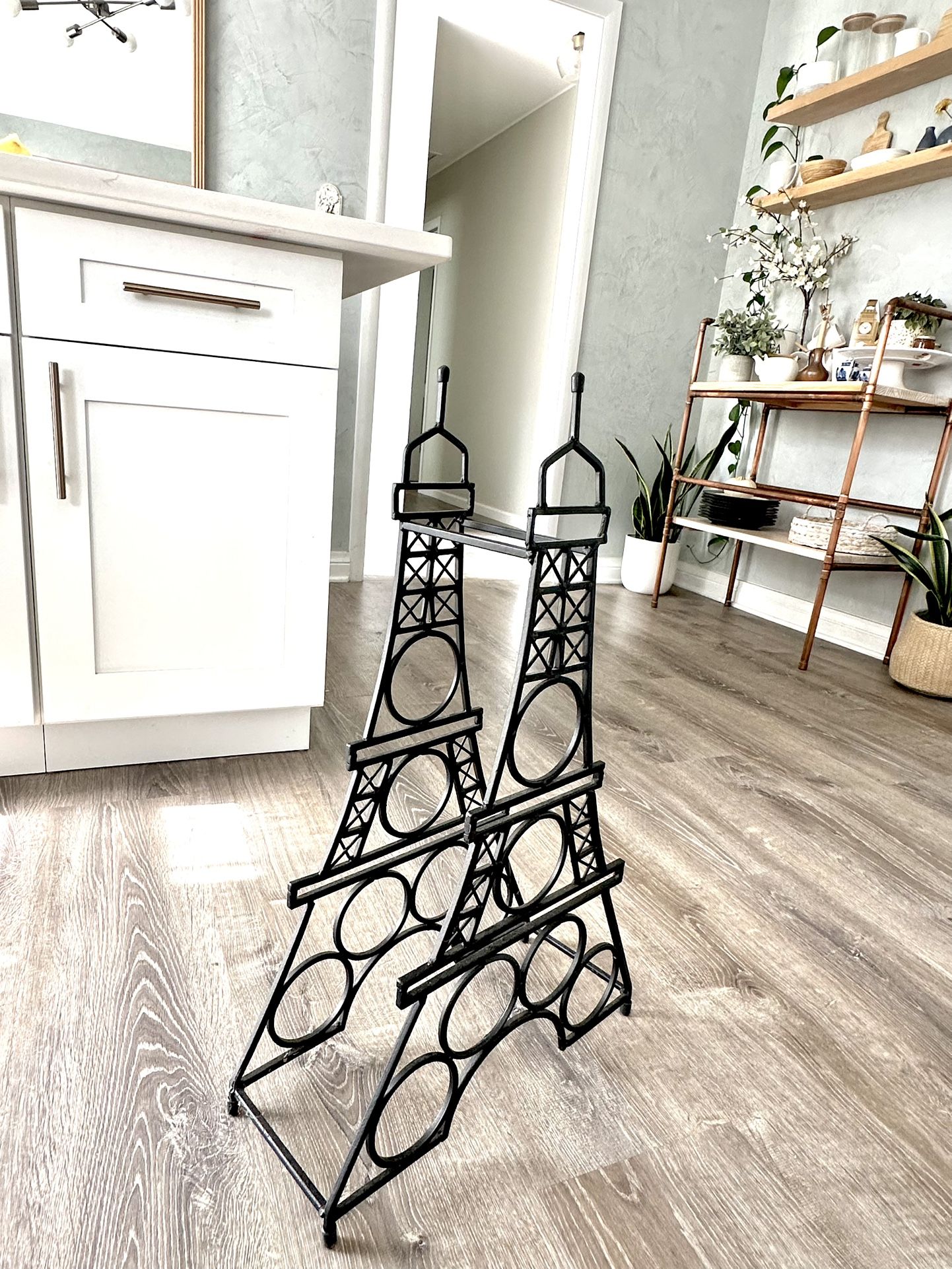 Wrought Iron Metal Eiffel Tower Wine Rack Stand 6 Bottle Holder H27.5/W16.5 $35