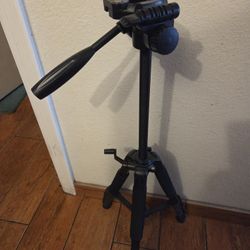 Adjustable Tripod For Camara