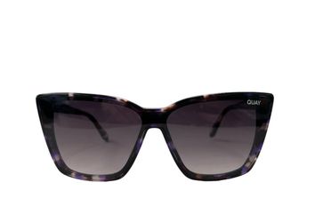 QUAY SUNGLASSES