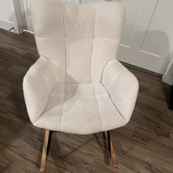 Nursery Rocking Chair 