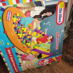 Slide And Spllash Ball Pit
