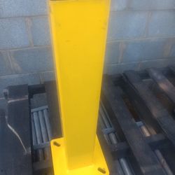 Guard Posts