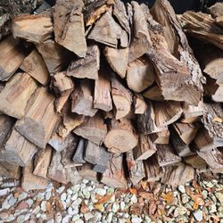 FIREWOOD Pecan Firewood Amazing For Smoking, Grilling, Burning In A Fireplace.