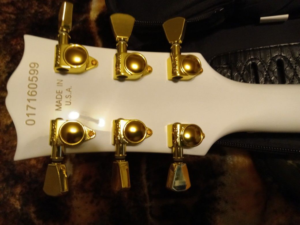 Chibson Les Paul