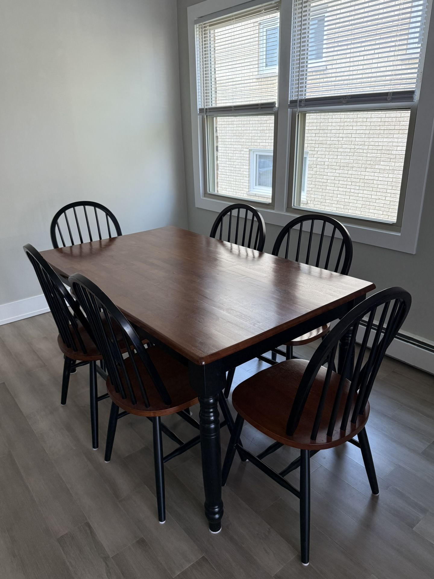 Solid Wood Dining Table Set w/6 Chairs