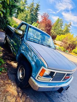 1989 GMC C2500 Pickup RWD