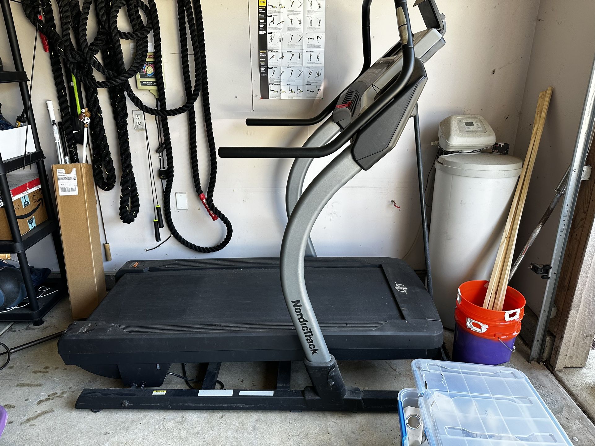 NordicTrack X9i Incline Trainer Treadmill – $200 OBO
