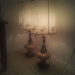 2 Matching Vintage Lamps