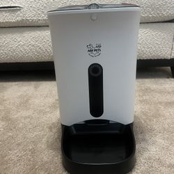 Automatic Pet Feeder - Timed, Easy To Use