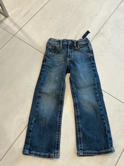 Kids Jeans Size 6 (101 and Tatum Blvd )