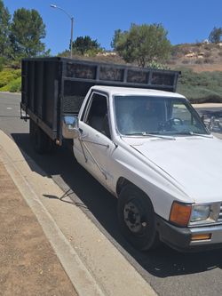 1988 Toyota Commercial Chassis-Cabs