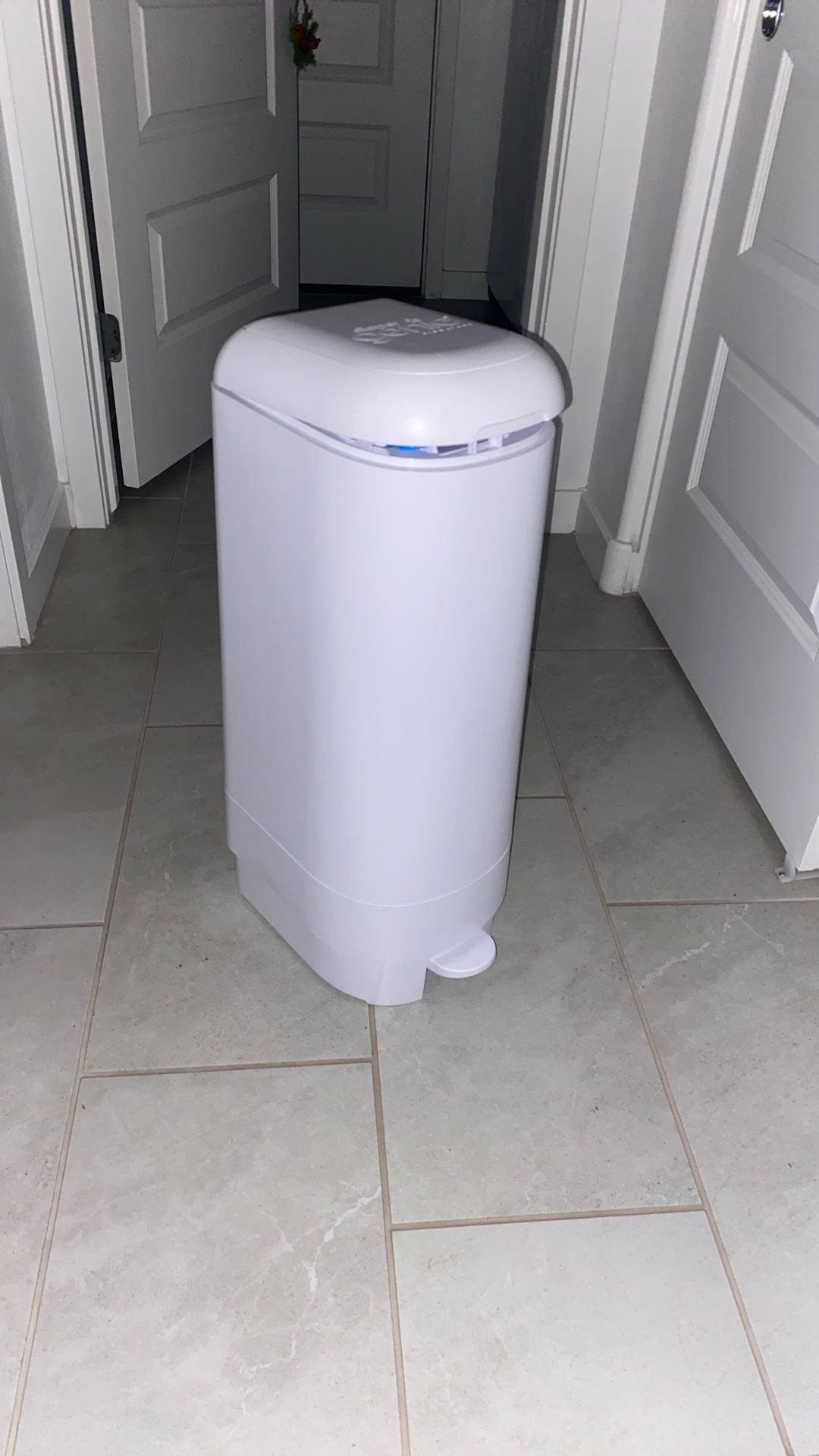 *broken* diaper genie