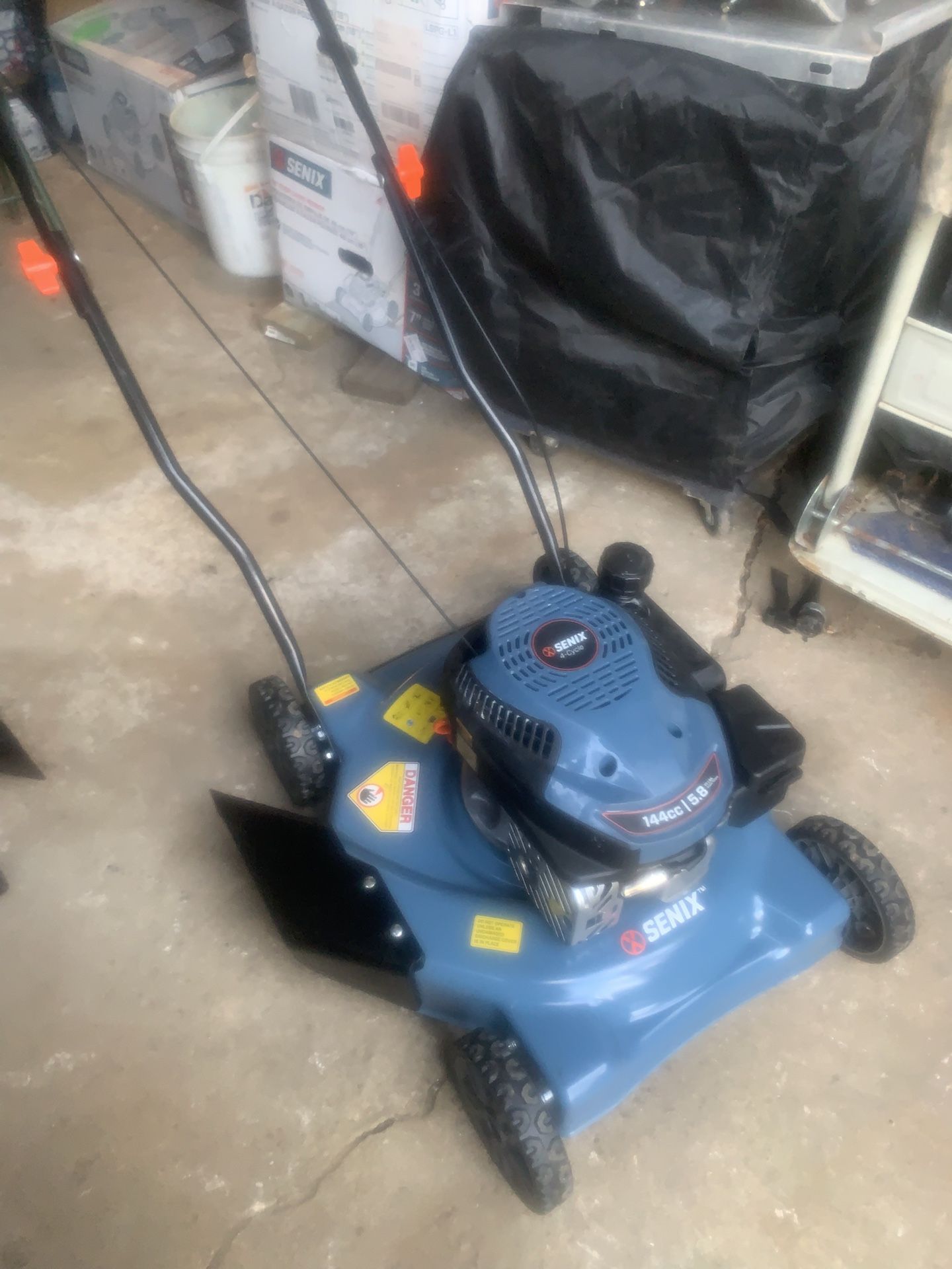 Senix Lawn Mower