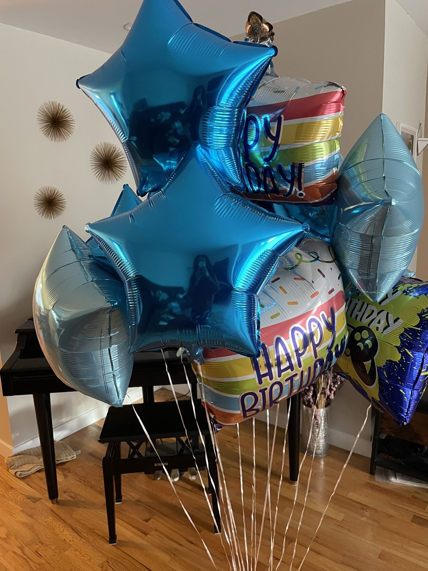 Inflated Foil Balloons: 15 Blue Birthday Theme