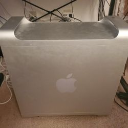 2009 Mac Pro(FOR PARTS)