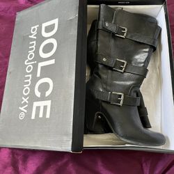 Dolce Black Boots