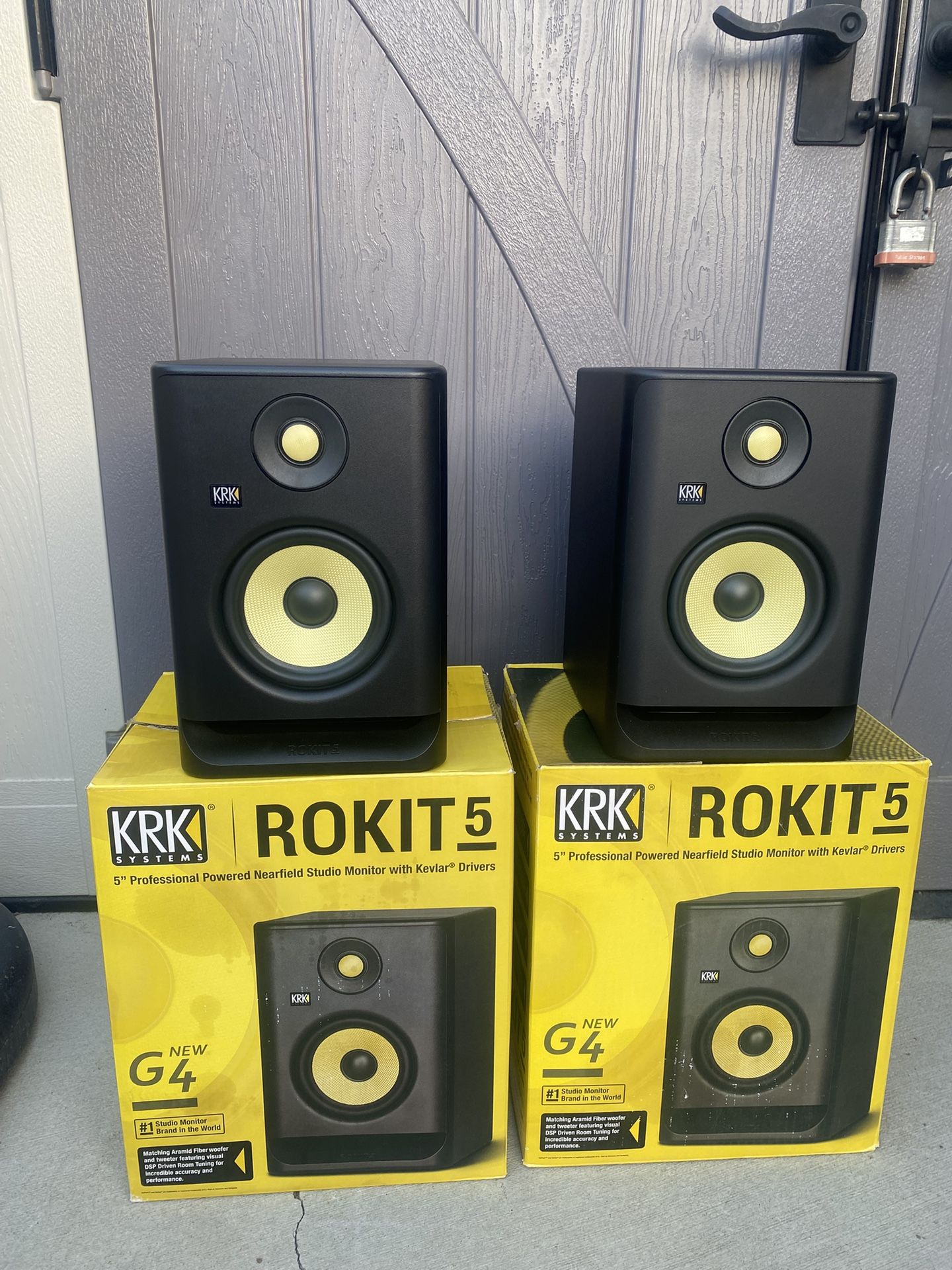 ROKIT 5 Gen 4 Studio Monitors