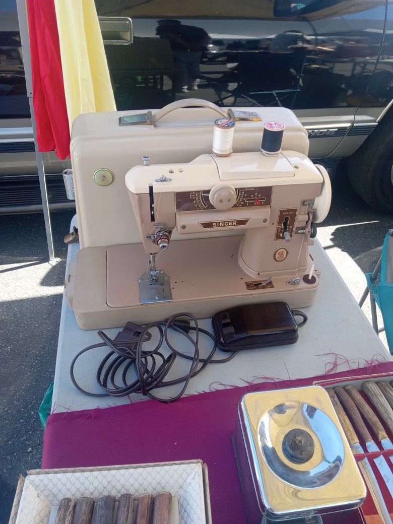Sewing Machine 