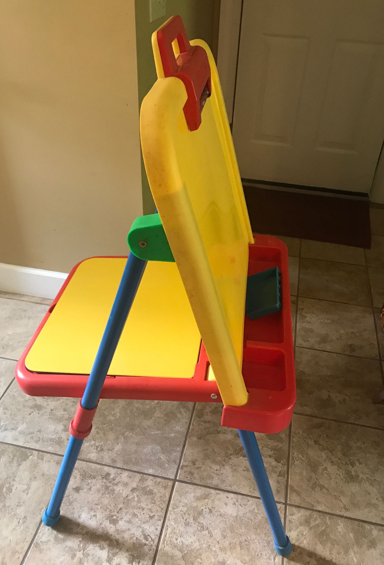 Melissa And Doug Easel 2 Sided New for Sale in Brooklyn, NY - OfferUp