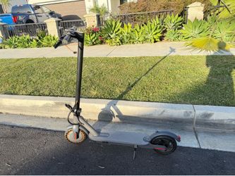 Electric scooter
