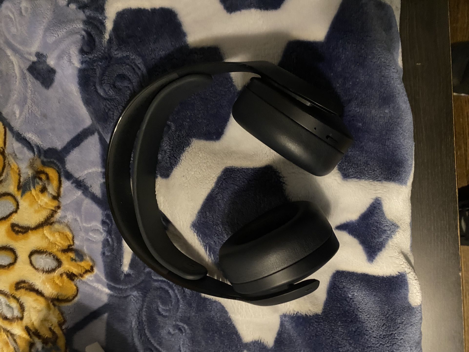 Pulse 3D Wireless Headset