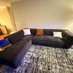 Black Sectional Sofa 