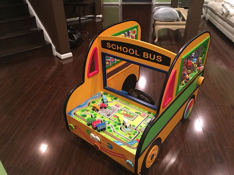 School bus toy for toddlers