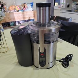 Breville BJE510XL Juice Fountain Multi-Speed 900-Watt Juicer