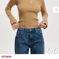 Everfine Be My Sweetheart Keyhole Pullover Sweetheart neckline  Off the shoulder Small $12 Firm 