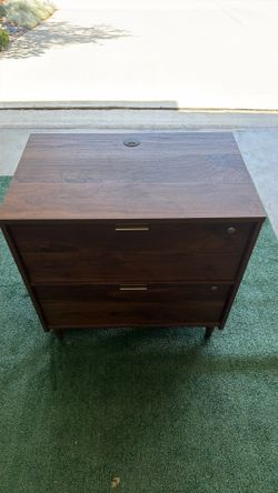 Credenza / 2 drawer cabinet