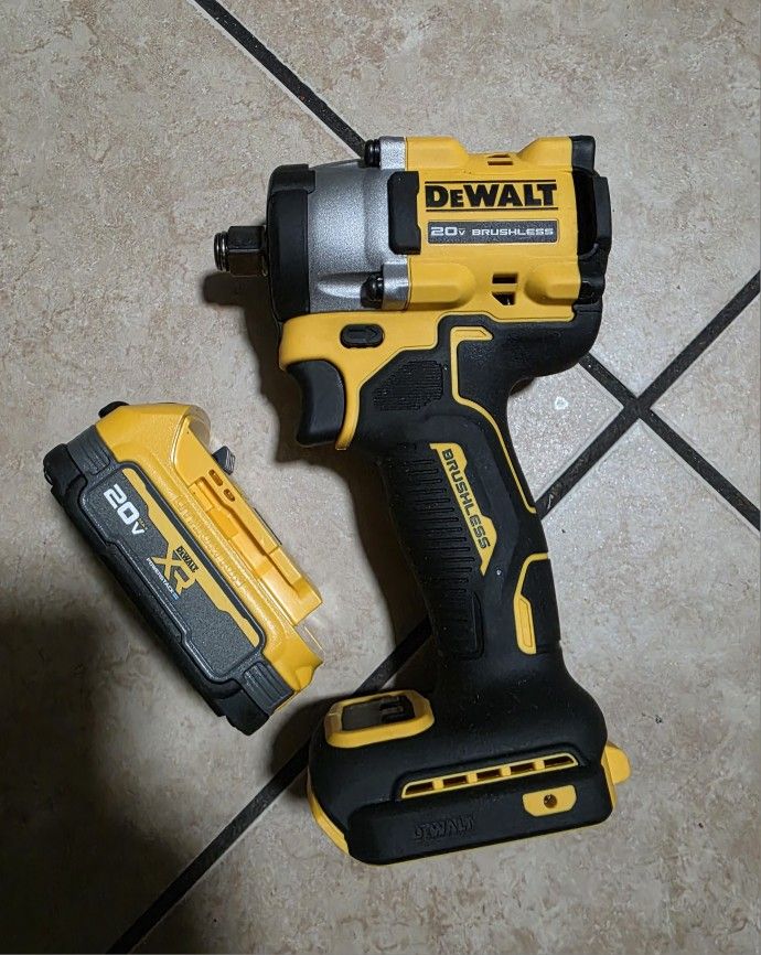 Dewalt Dcf921 1/2 Impact Wrench 20v Battery