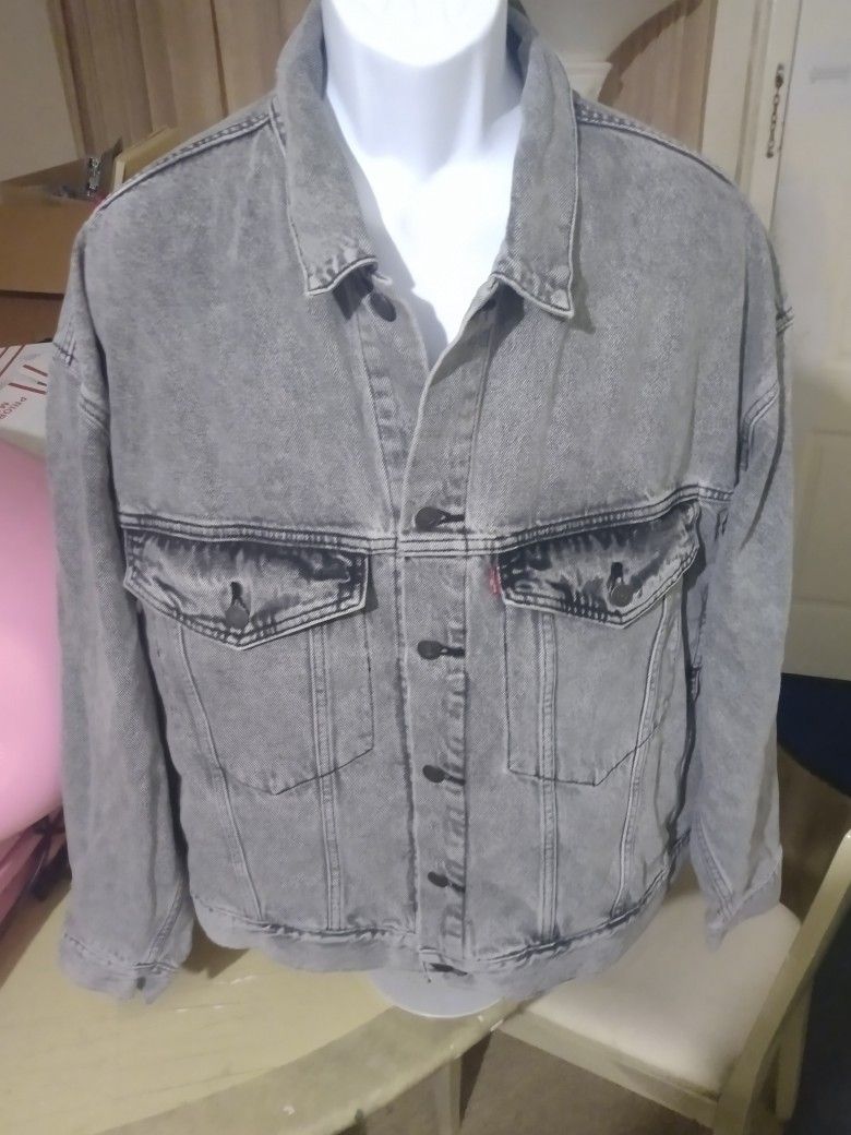 Levi's Men Gray Denim Trucker Jacket XL NWT