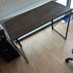 Desk, Chair And Adjustable Standing Desk topper