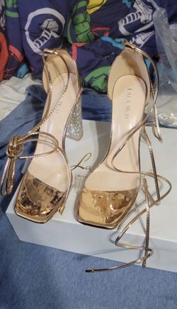 High Heels Strap Gold New Never Used Size Us 8 (Euro38)