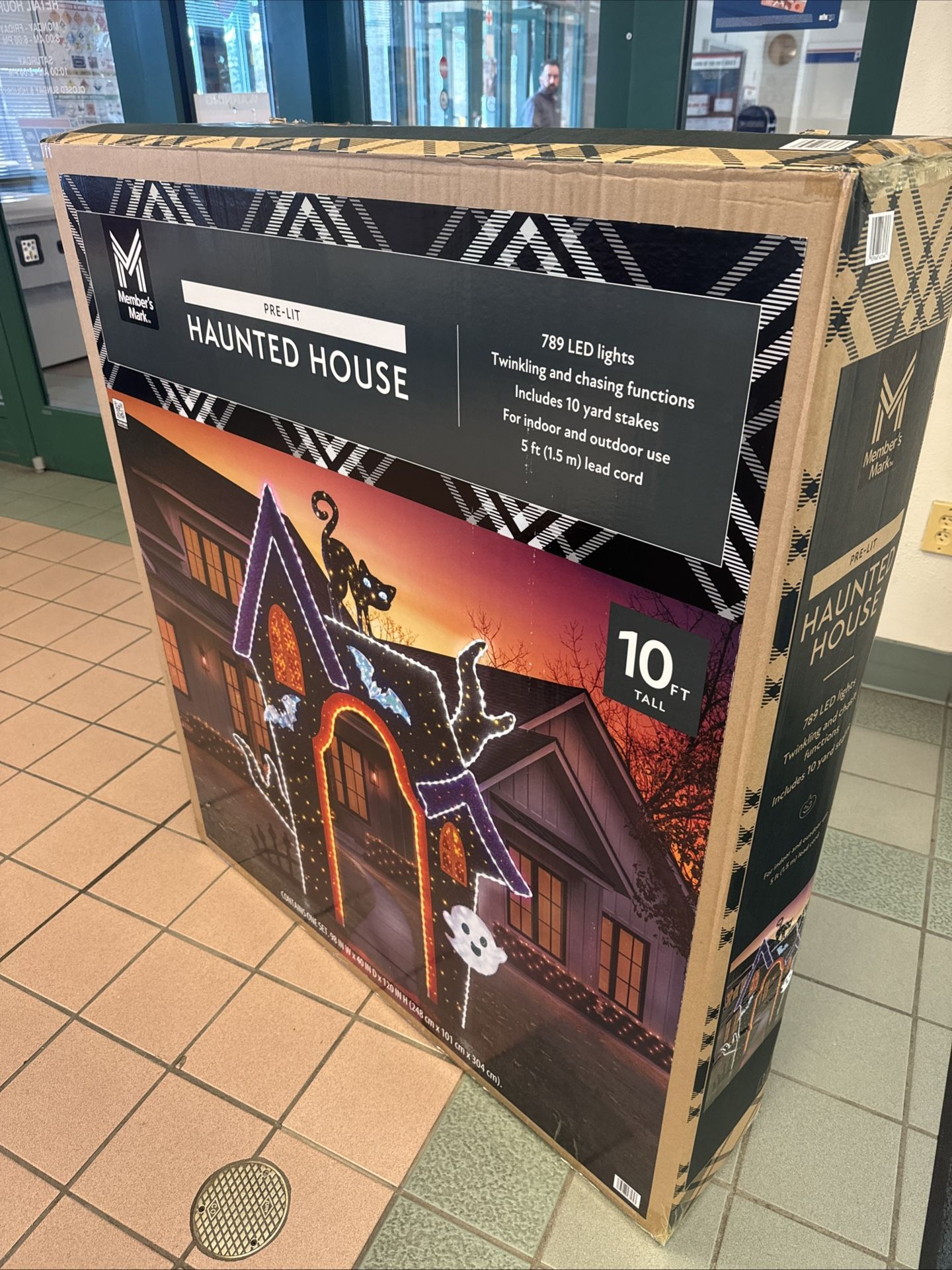 MM Haunted House Pre Lift