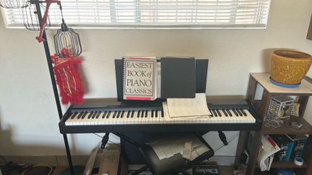Casio Electric Keyboard