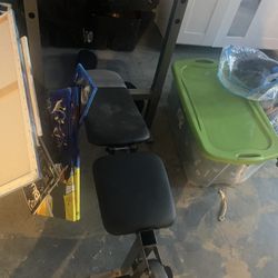 Weight Bench 