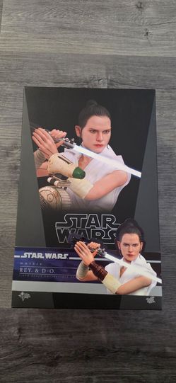 Hot Toys Star Wars Rey and D-O MMS559