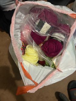 Bag of yarn 50-60