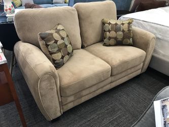 Brand New Cozy Love Seat, Quality! Financing Available