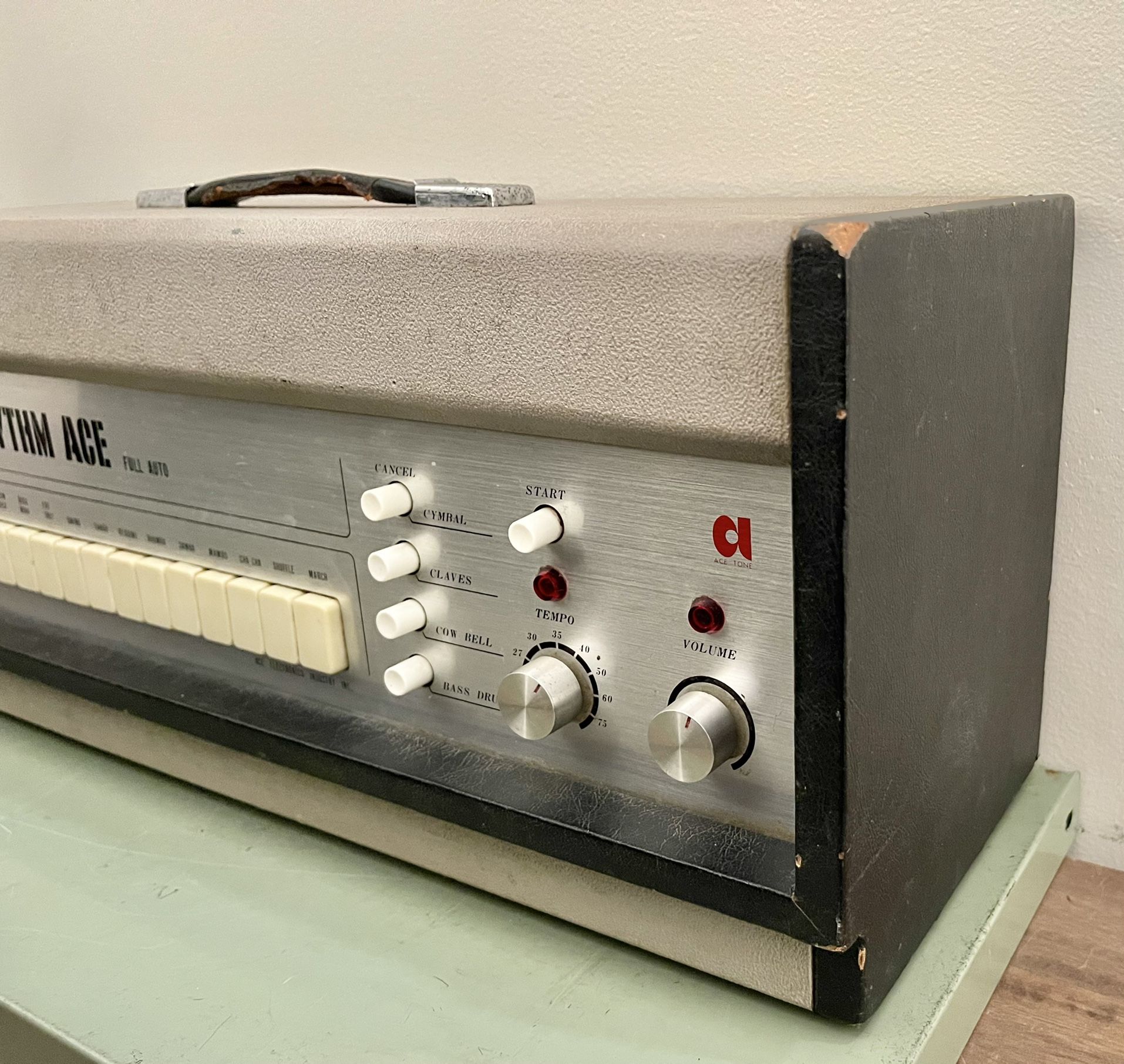 Ace Tone FR 1 Rhythm Ace 1960s Drum Machine