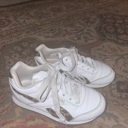 Girls Reebok’s 