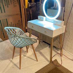 Girls Make Up Table With Light And Chair