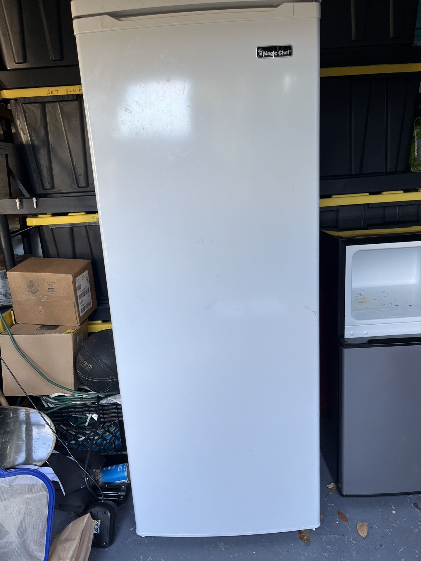 Magic Chef Freezer