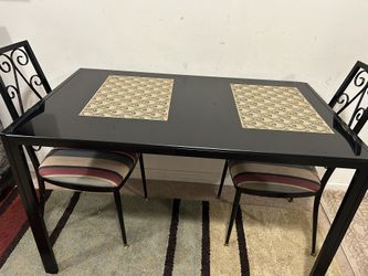 Table W/ 4 Chairs