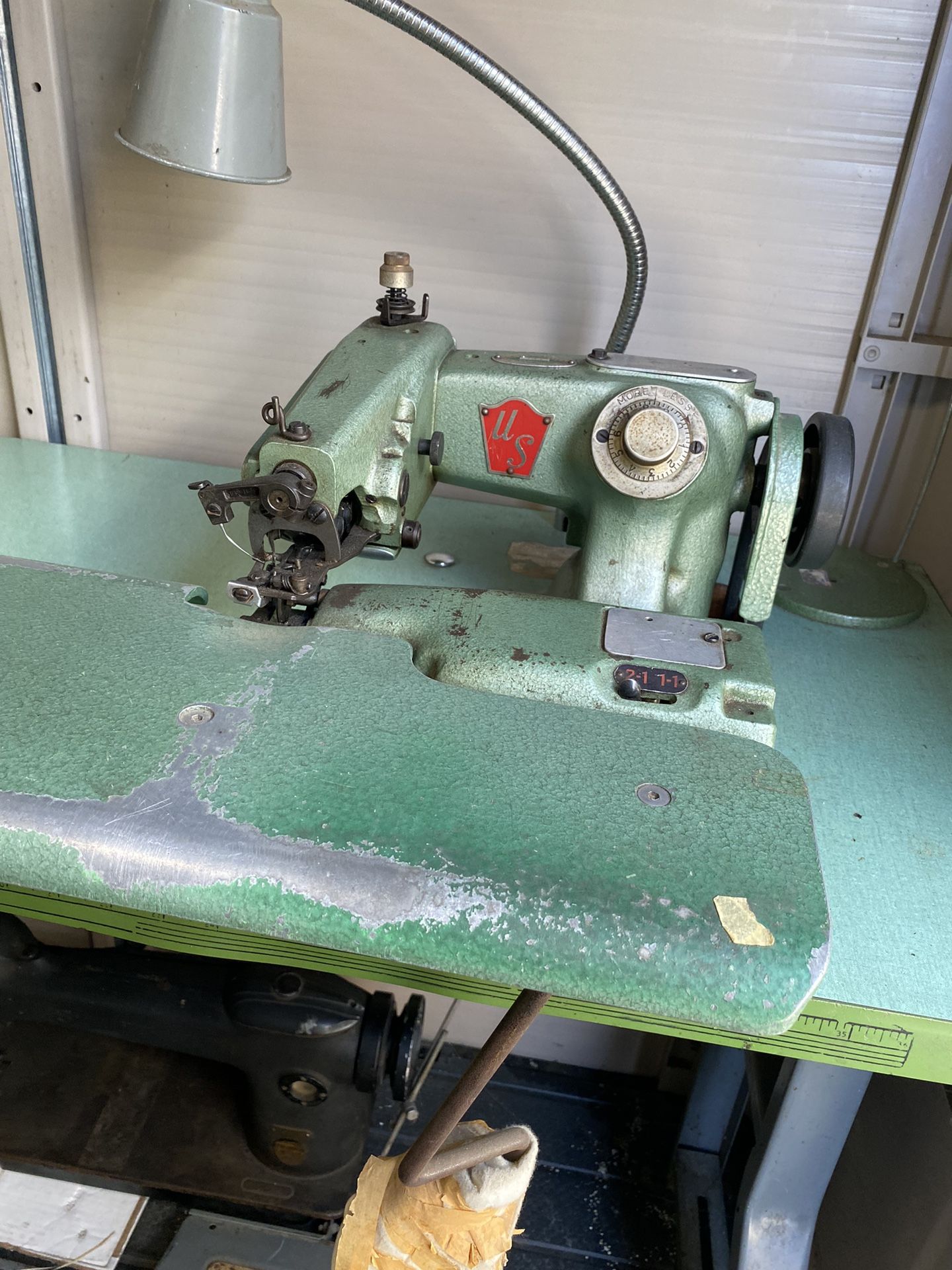 industrial blind stitch machine for Sale in Upland, CA - OfferUp