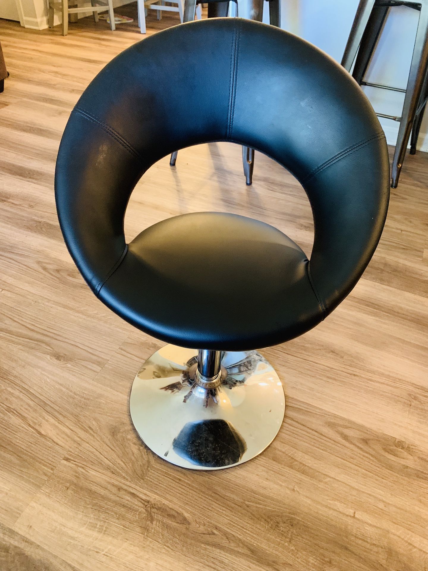 Vanity or desk chair