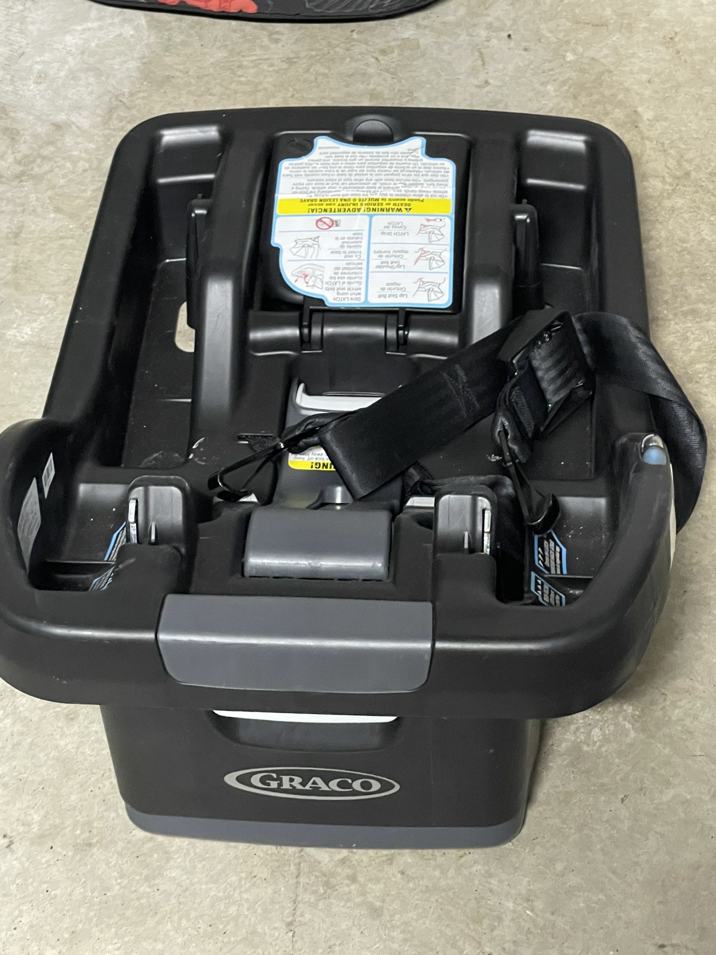 Graco Adjustable Car seat Base 