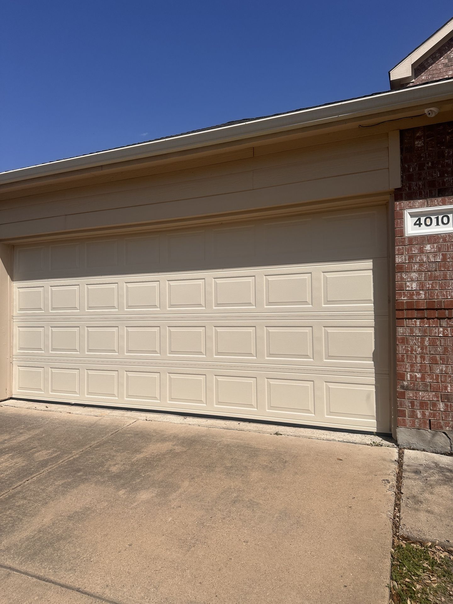 16x7 Garage Door